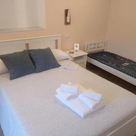 בית הארחה Dependance Du Glam לה ספציה